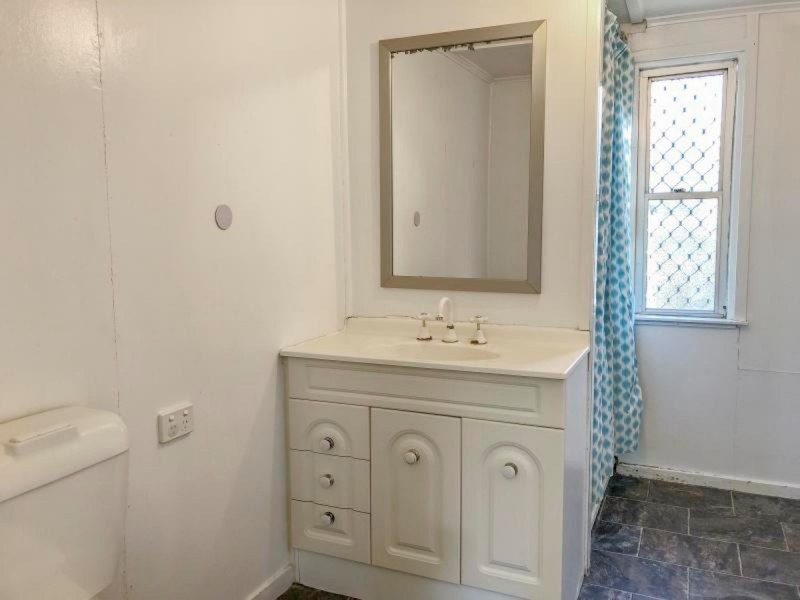 2 Hardacre Street, Wandal QLD 4700